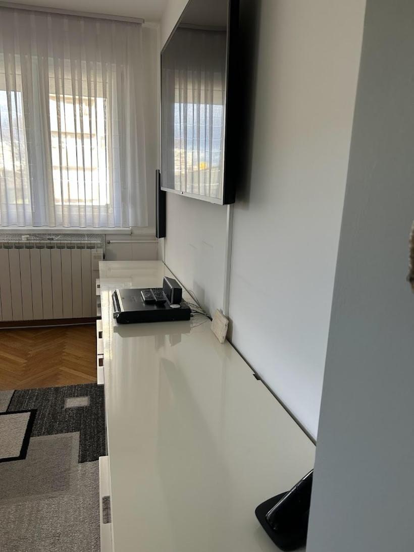 Ferienwohnung Tina Karlovac Exterior foto